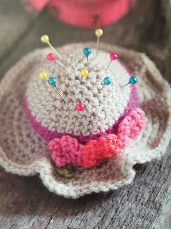 amigurumi hat pincushion